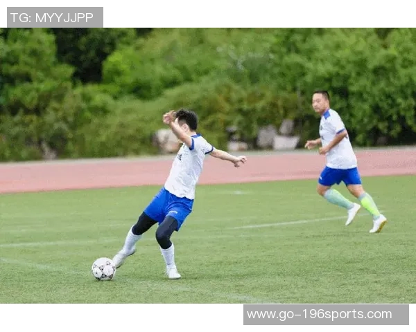 实时比分直播足球赛事动态尽在掌握精彩瞬间不容错过 实时比分直播足球赛事动态尽在掌握精彩瞬间不容错过