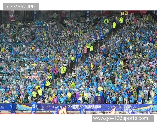 哈尔滨足球比赛精彩纷呈球迷热情高涨共庆体育盛事 哈尔滨足球比赛精彩纷呈球迷热情高涨共庆体育盛事